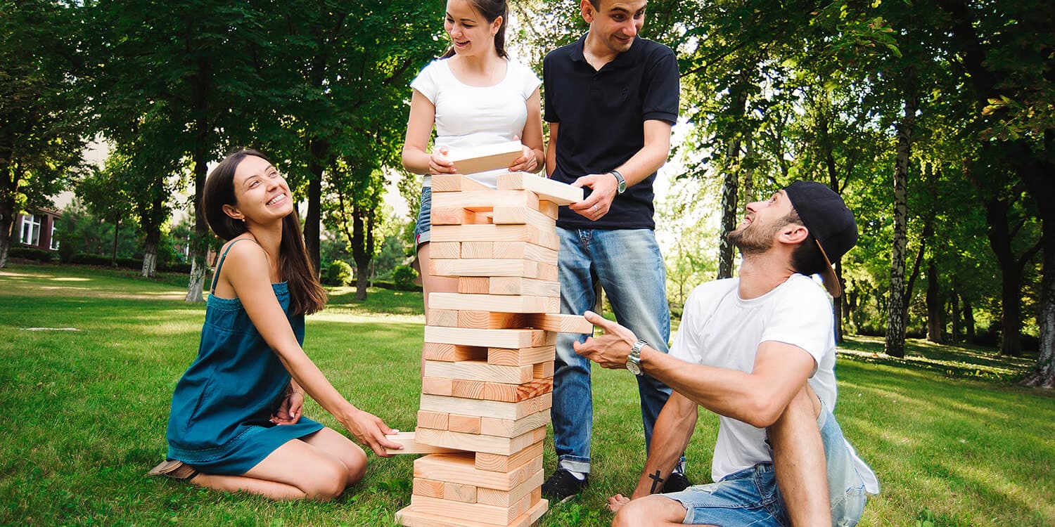 Gigantic Garden Games Rental Kit