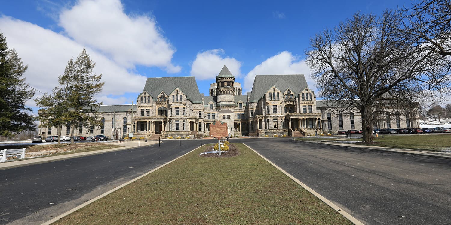 Mystery Picnic Date - Mansfield